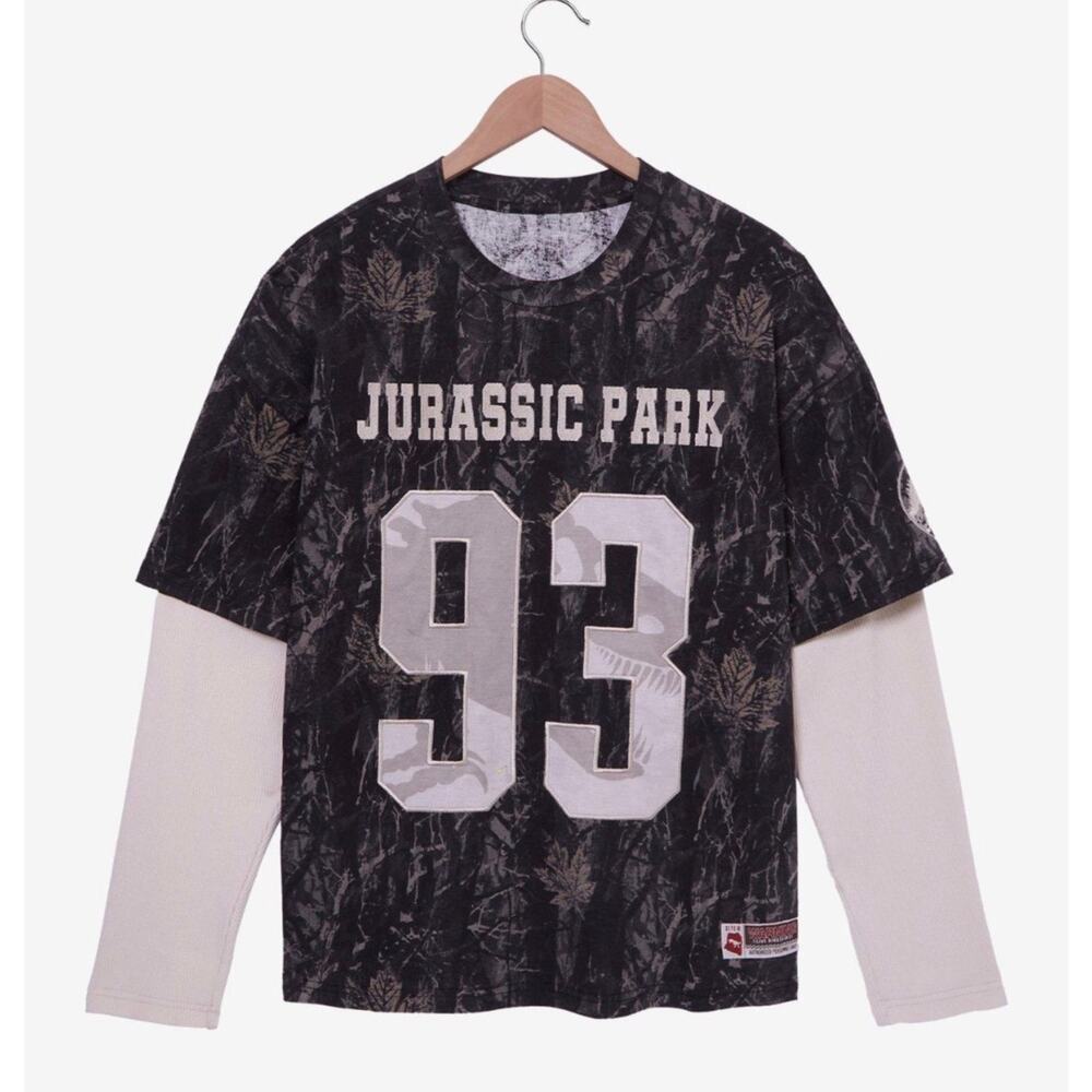 Jurassic Park Camo Layered Long Sleeve T-Shirt XL NWT